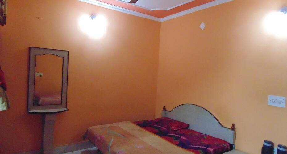 Hotel Shant Bhawan, Katra 5